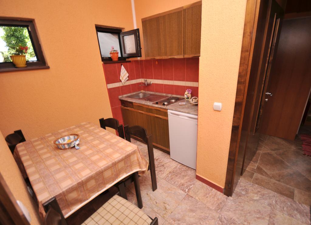 Marko Apartments 울친 외부 사진